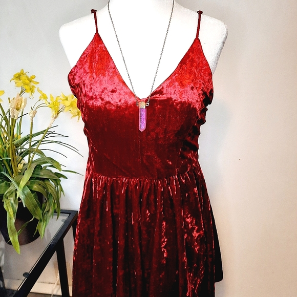 Red Velvet Cocktail Dress - Picture 2 of 8
